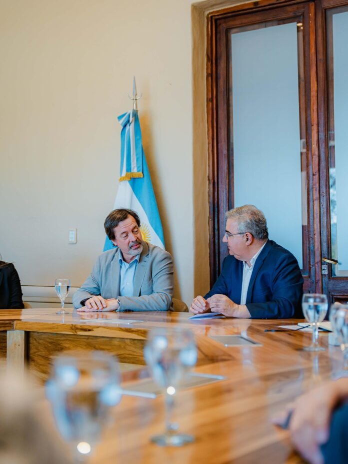 La empresa Siemens apuesta a la minería catamarqueña con innovación y capacitación (2)